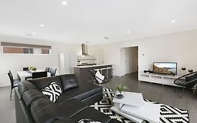 Palm Grove Beach House Dromana
